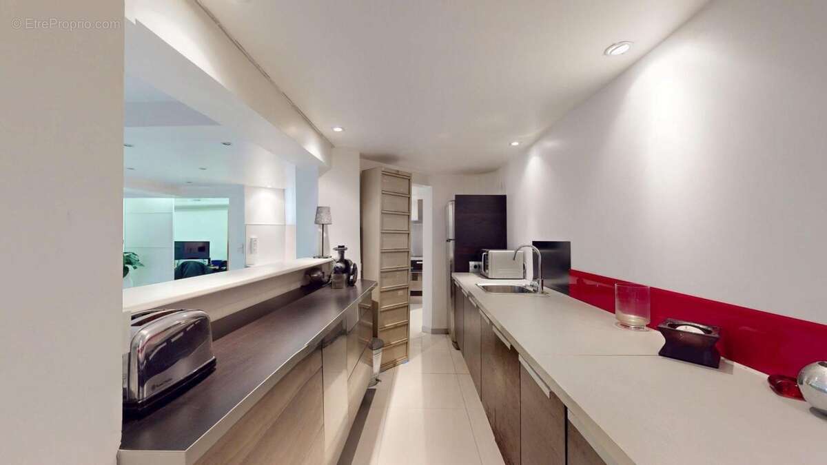 Appartement à PARIS-19E