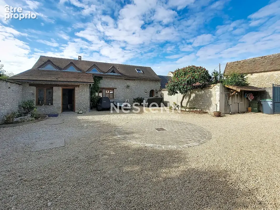 Maison Baudreville 5 pièce(s) 131.86m2 - photo 2
