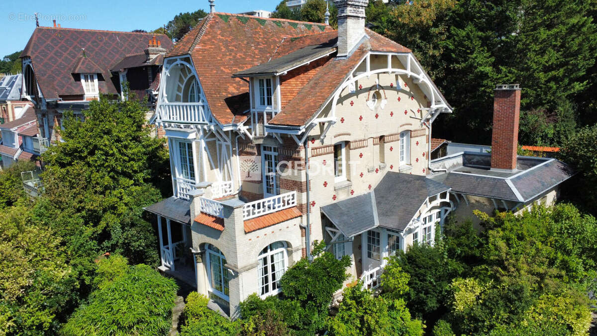 Villa Sainte Adresse 9 pièce(s) 250m² - photo 3