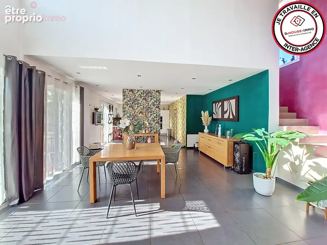 Maison 8 pièces 427 m² à vendre à Vouille (79230) - photo 34