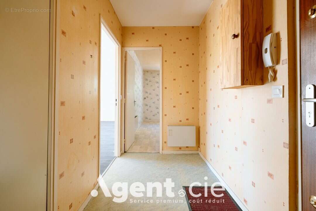 Appartement 66 m² à Caen  - photo 9