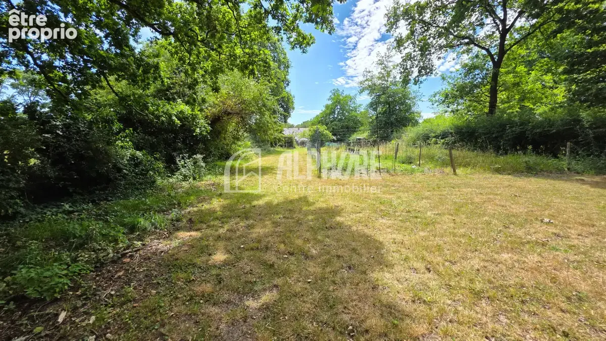 Un parc de 2200 m², une maison à rafraîchir, un vrai potentiel - photo 16