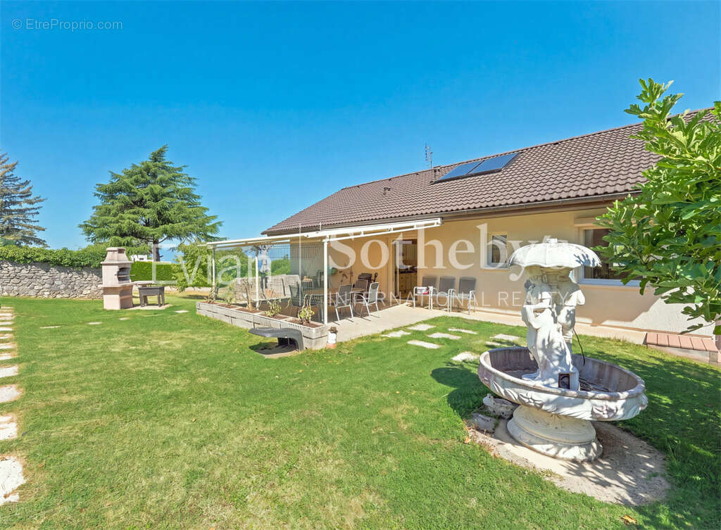 Evian maison avec vue lac - photo 3