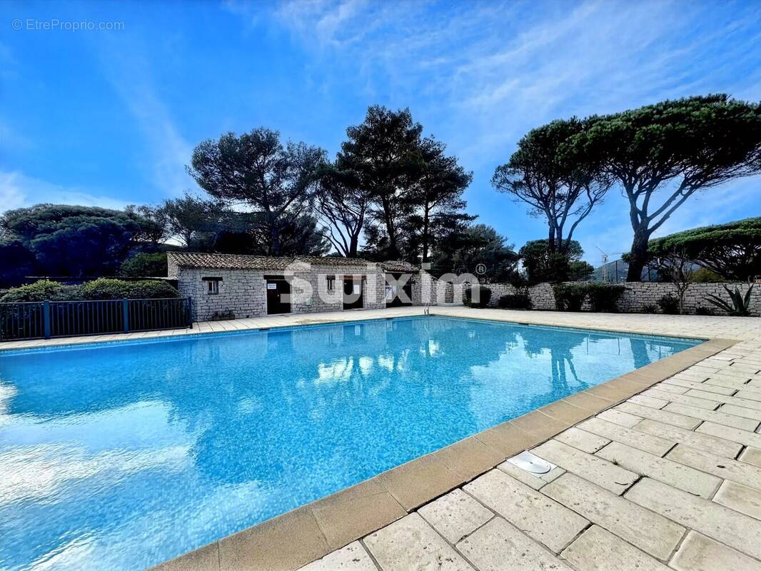 Appartement à GASSIN