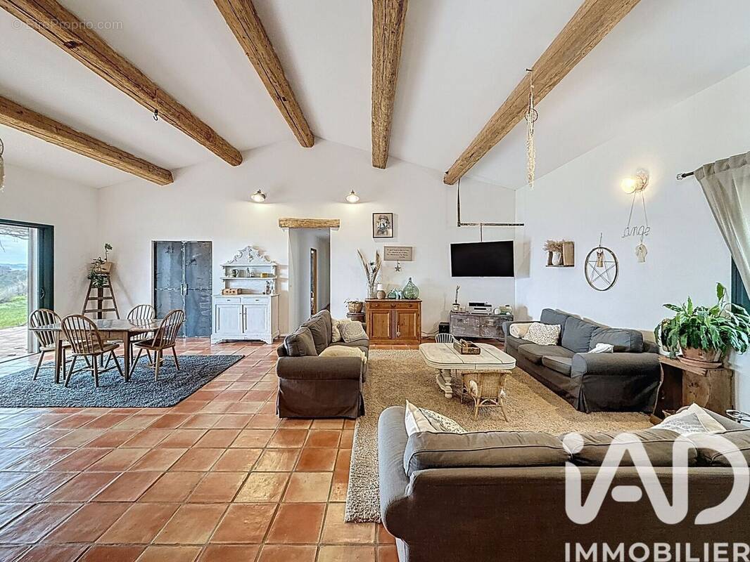 Photo 1 - Maison à BESSE-SUR-ISSOLE