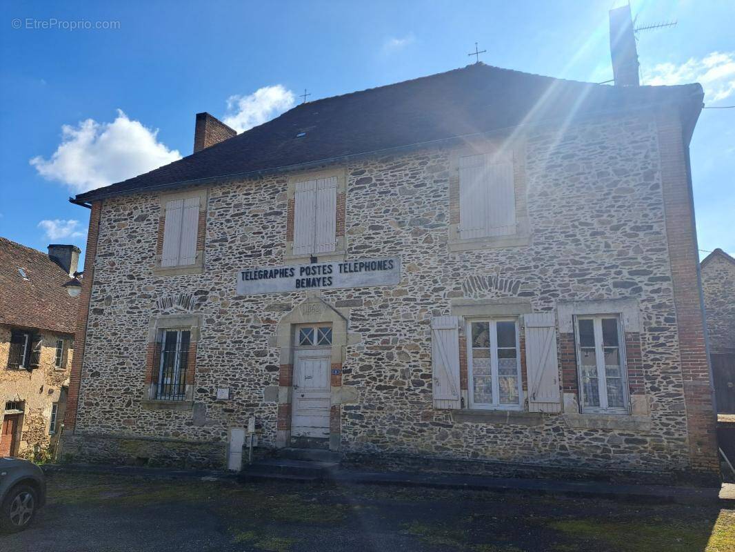 Maison à BENAYES