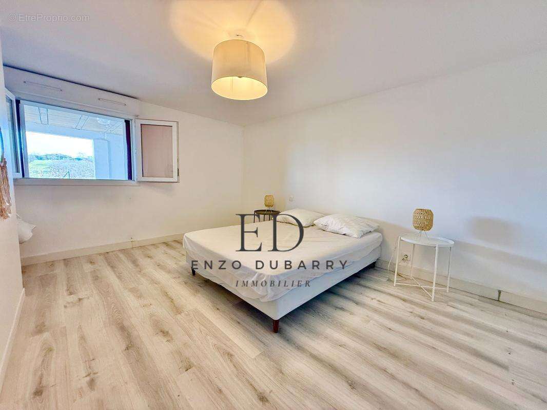 Maison à BASSUSSARRY