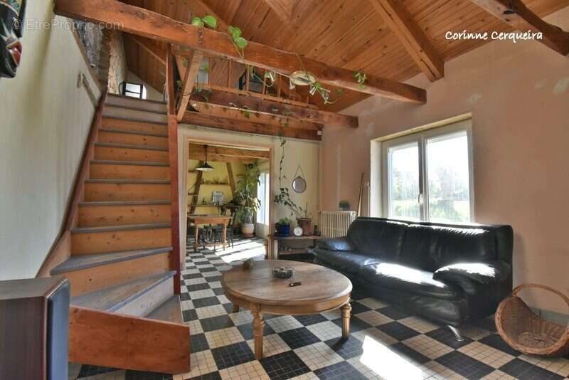 Maison à MONTERBLANC