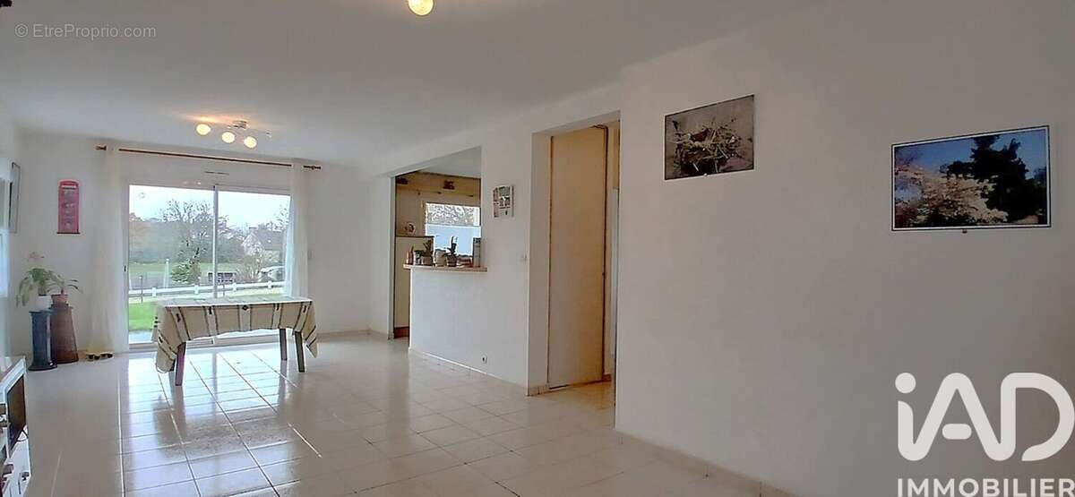 Photo 2 - Maison à PABU