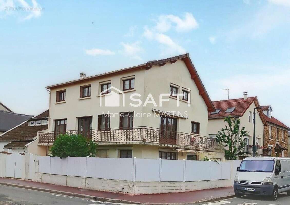 Photo 2 - Maison à CLAMART