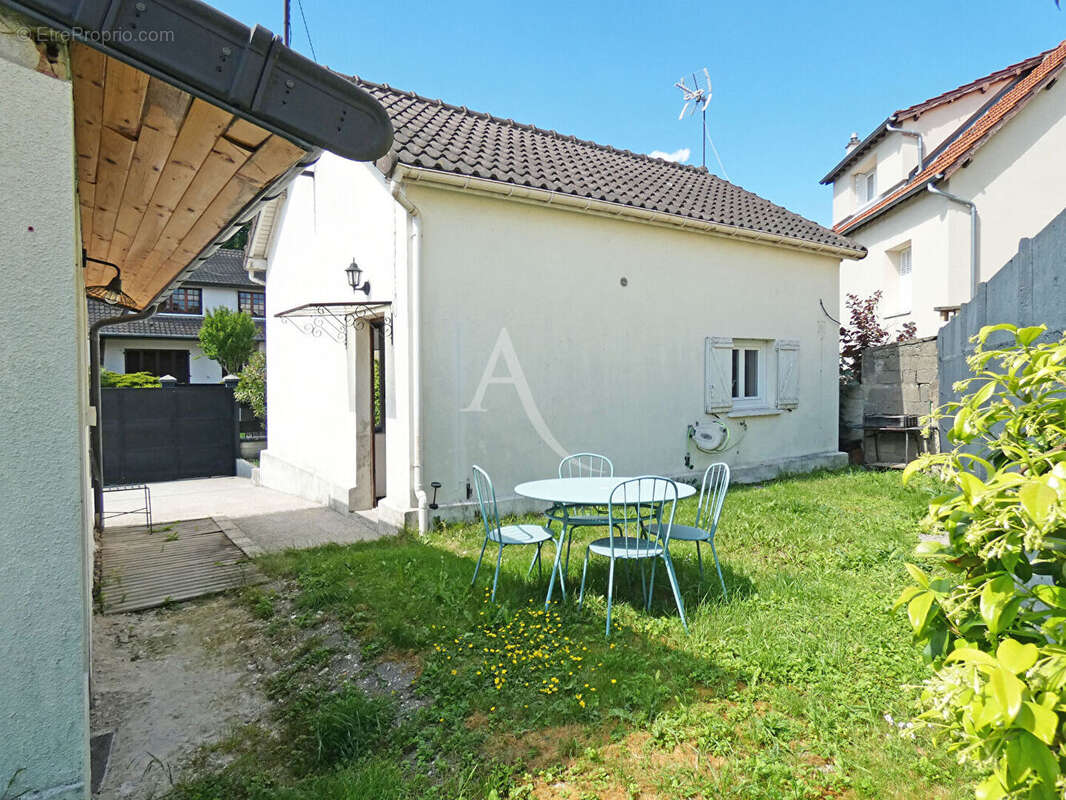 Maison à GAGNY