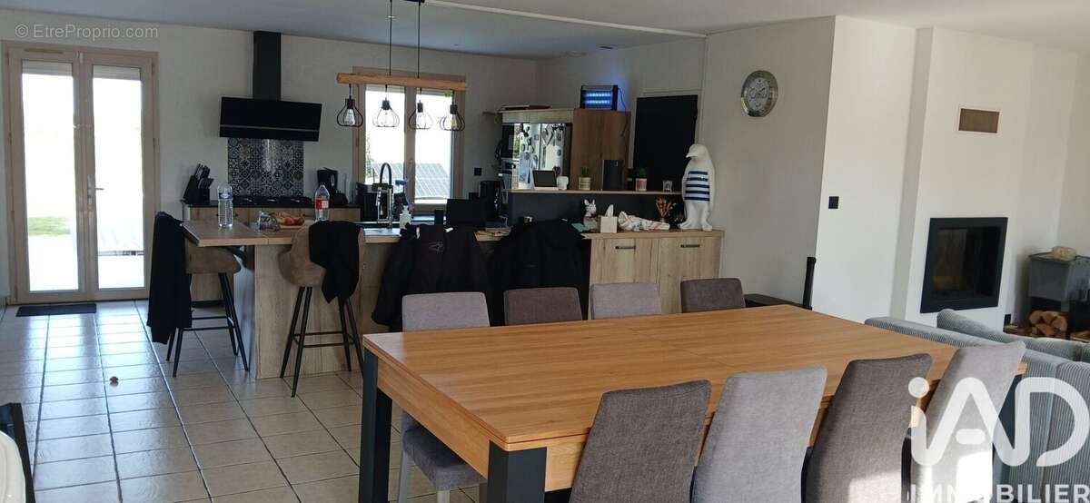 Photo 3 - Maison à VENDRENNES