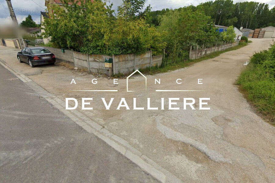 Maison à ROMILLY-SUR-SEINE