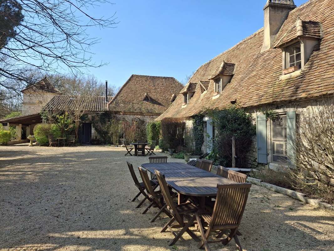 Maison à BEAUMONT-DU-PERIGORD