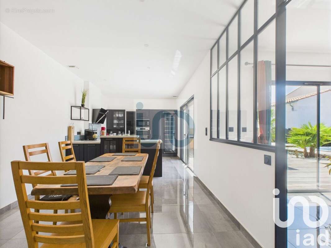 Photo 8 - Maison à ANGOULINS