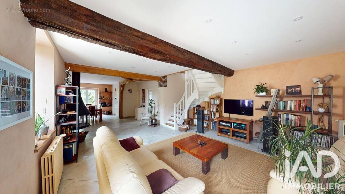 Photo 1 - Maison à PLESSIS-SAINT-JEAN