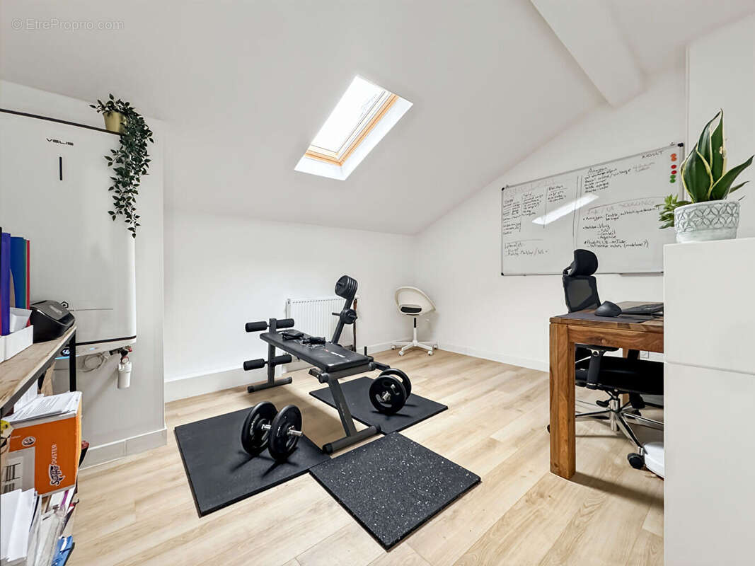 Maison rénovée 6 pièces 115 m2 - Rosny Sous Bois - photo 12