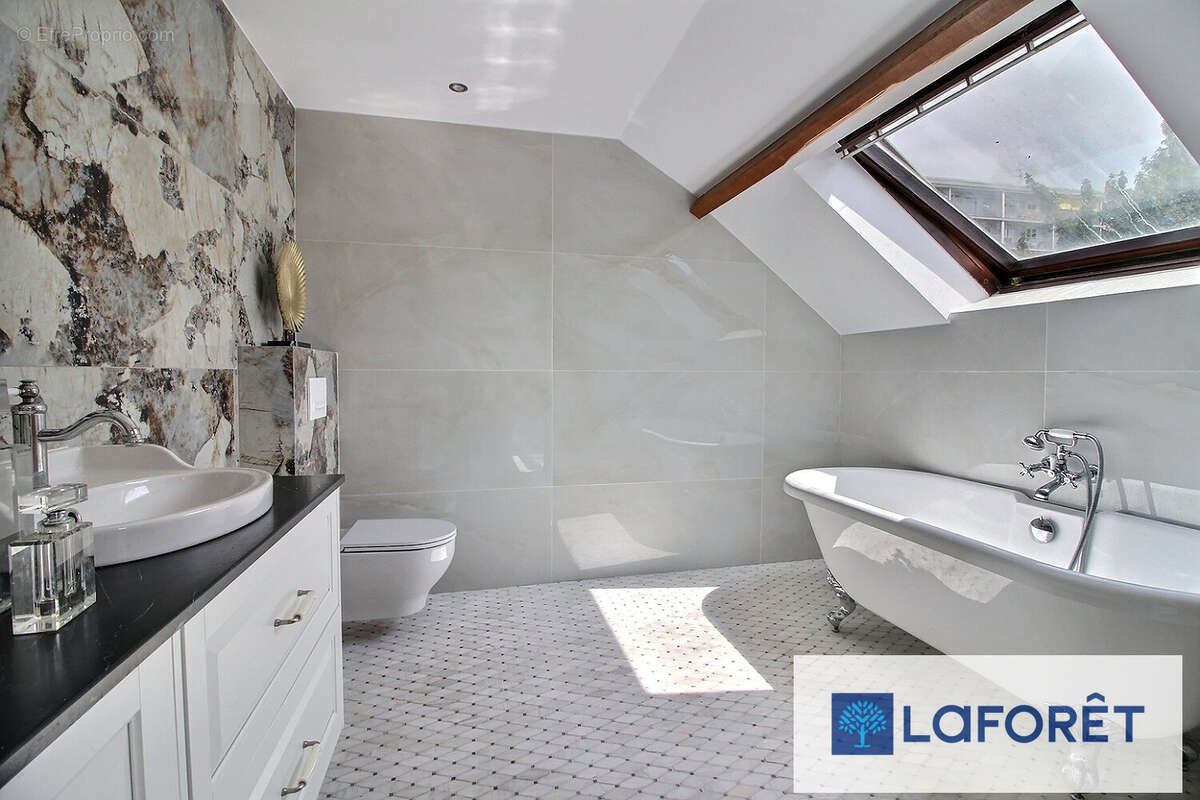 Maison à RIS-ORANGIS