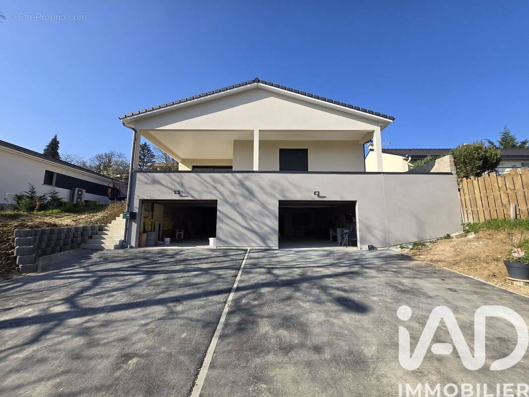 Photo 1 - Maison à TOUL