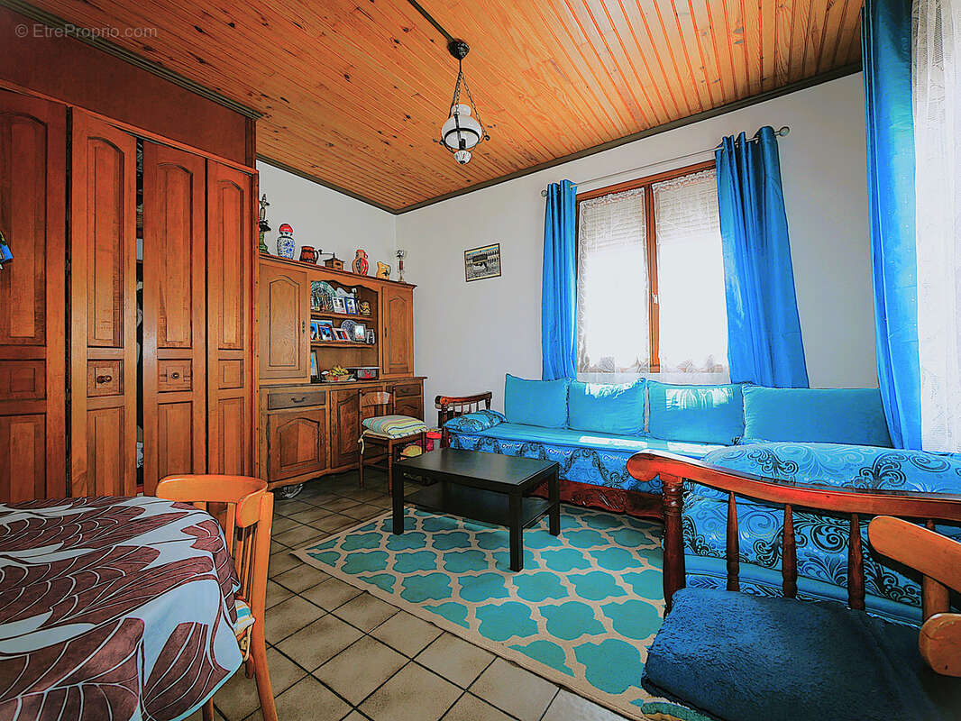 Maison à LE BLANC-MESNIL