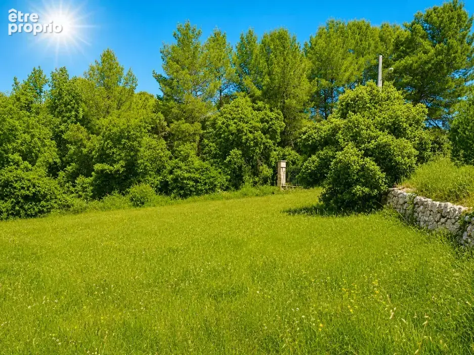 Terrain 300 m² à Lorgues  - photo 4