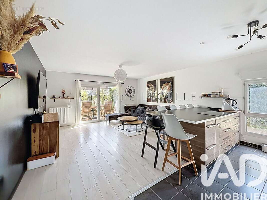 Photo 2 - Appartement à CHESSY