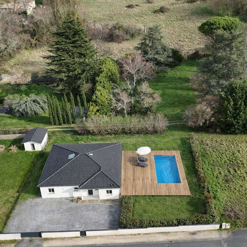 Maison à CAMBLANES-ET-MEYNAC