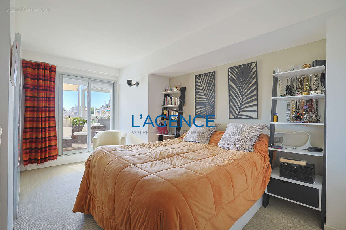 Appartement à HYERES