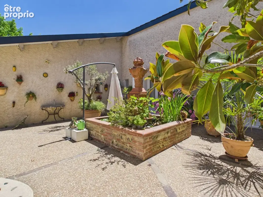 Maison familiale avec piscine, parc et dépendances - photo 20