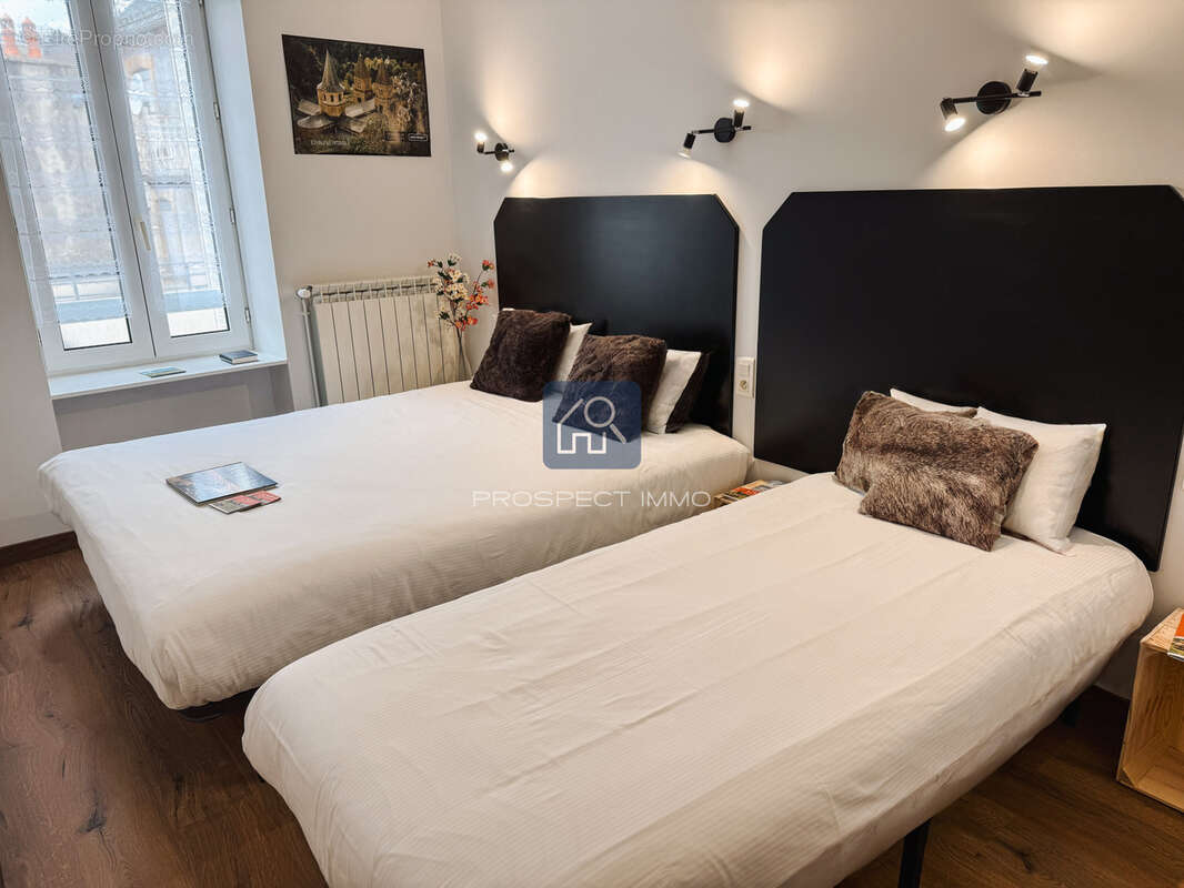 2 hôtels et restaurants, 24 chambres et parking - photo 6