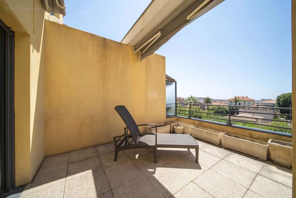 Appartement à CANNES