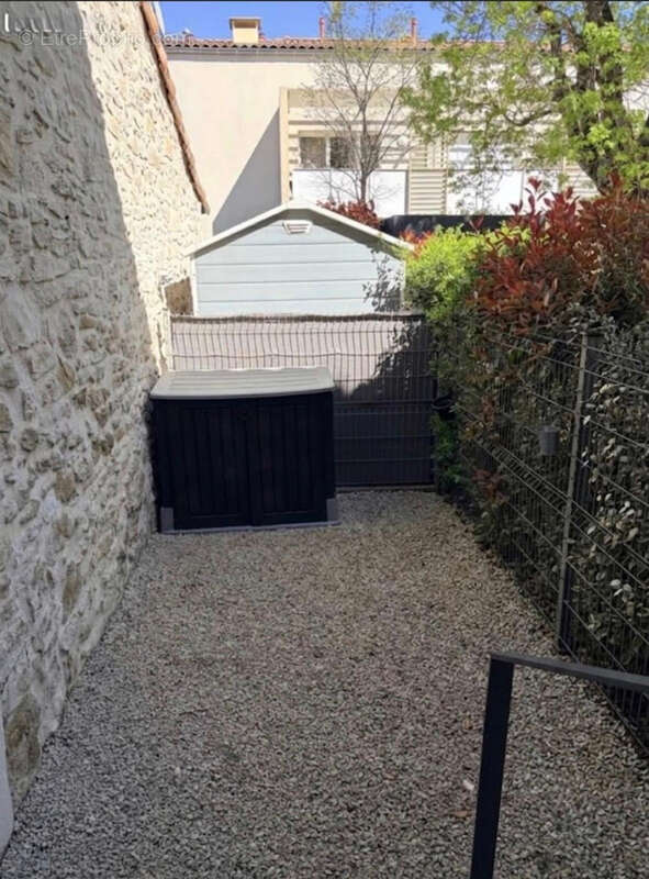 Appartement à L'ISLE-SUR-LA-SORGUE