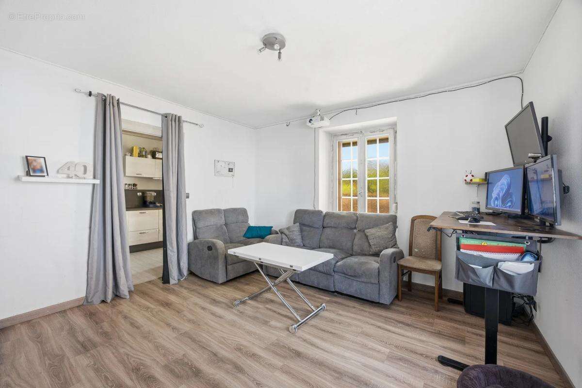 Maison à ZINSWILLER