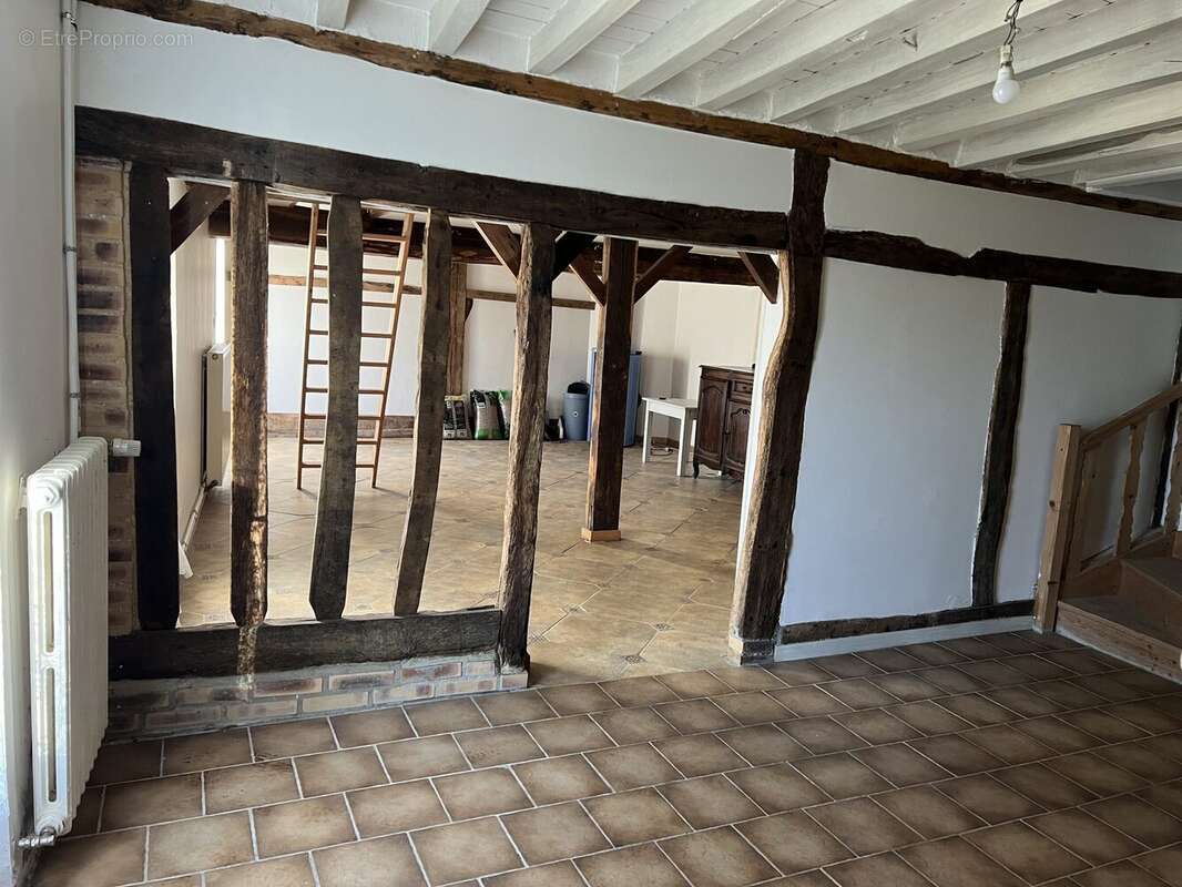 vue d'ensemble séjour - Maison à ANTOIGNY