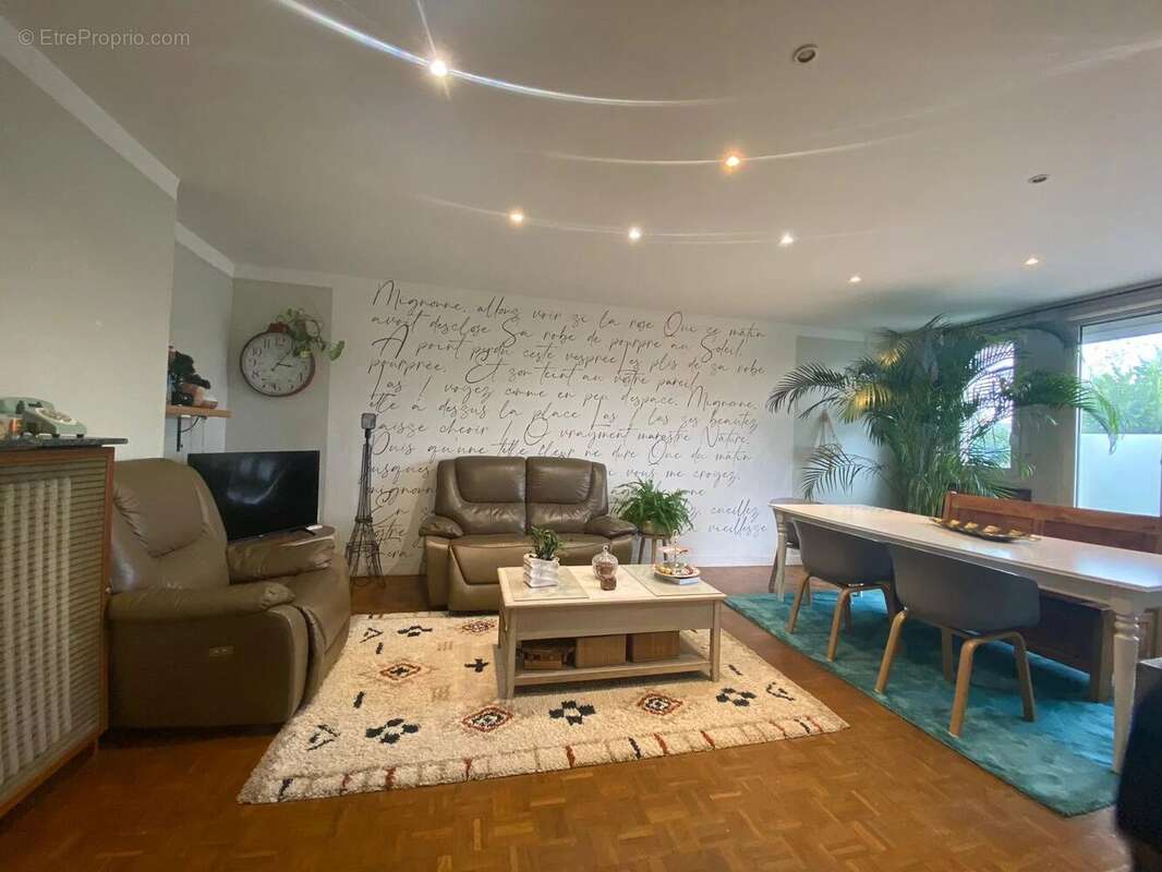 Maison à ORMESSON-SUR-MARNE