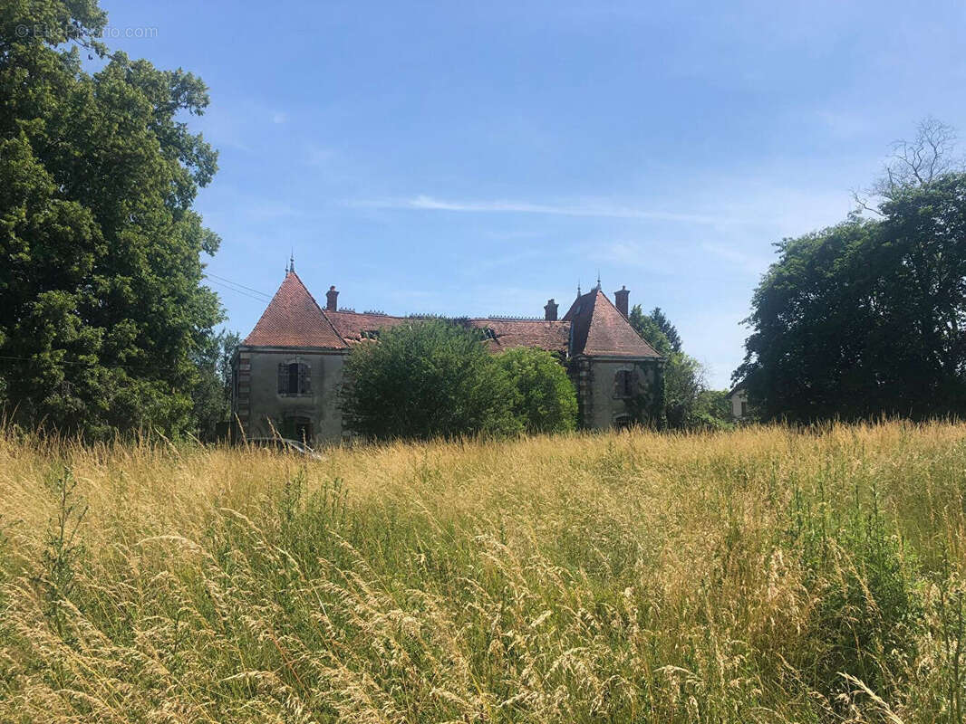 Appartement à SAINT-LOUP-DE-VARENNES