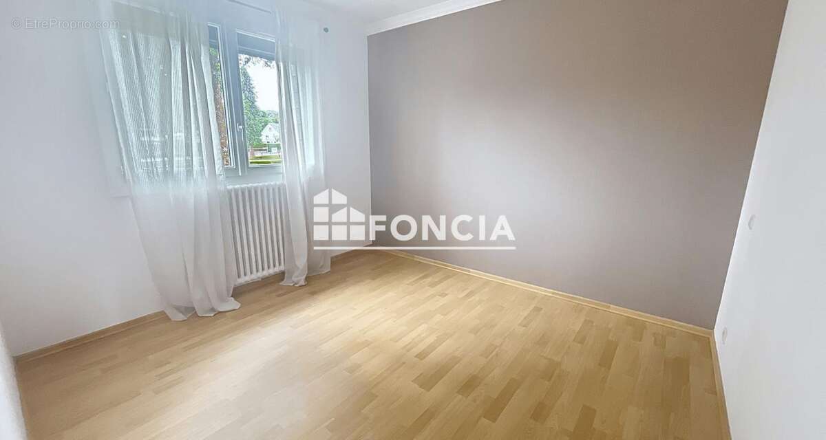 Maison à LA FERRIERE-AUX-ETANGS