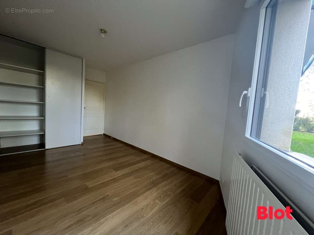 Appartement à THORIGNE-FOUILLARD