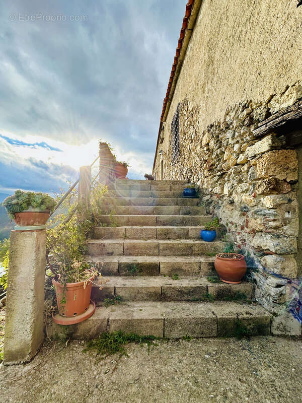 Maison à MONTFERRER