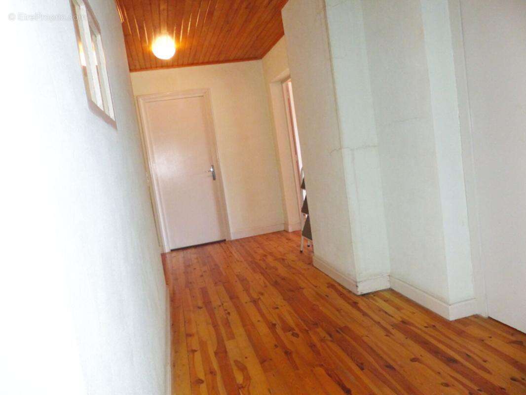 Maison de caractère à Saint-Hostien - photo 9