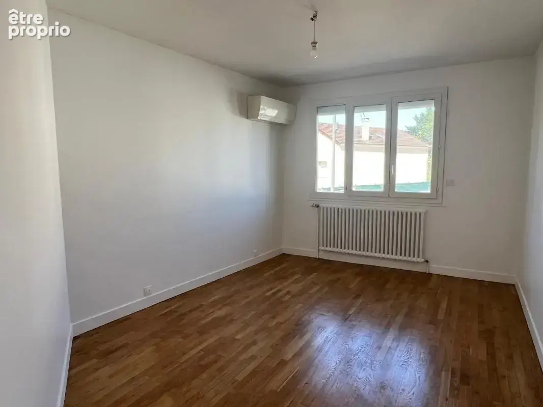 Grande maison familiale rénovée – 223 m² – 5 chambres – À 600 m de la gare Massy-Palaiseau - photo 6