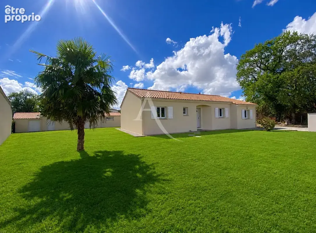 Maison à GENESTON