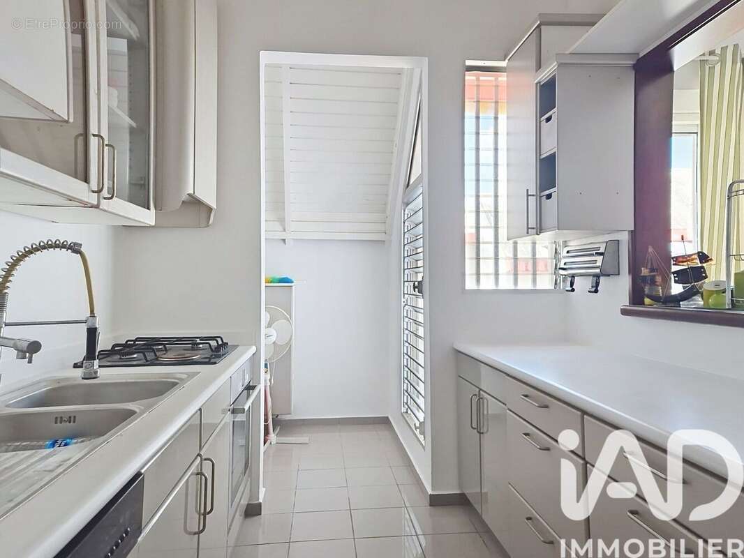 Appartement 128 m² à Les Abymes  - photo 9