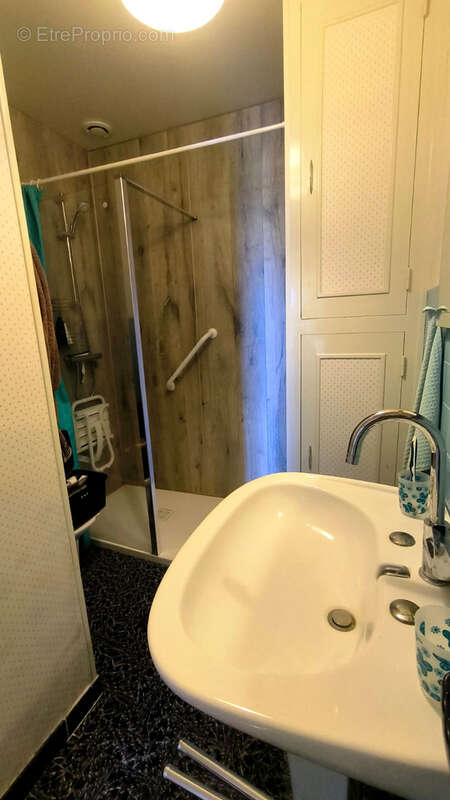 Maison de village plain-pied sur 2345 m2 - photo 4