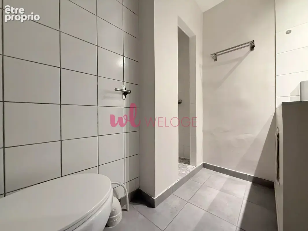 2 Studios côte à côte idéal investisseur ou étudiants quartier BELLECOUR - photo 6