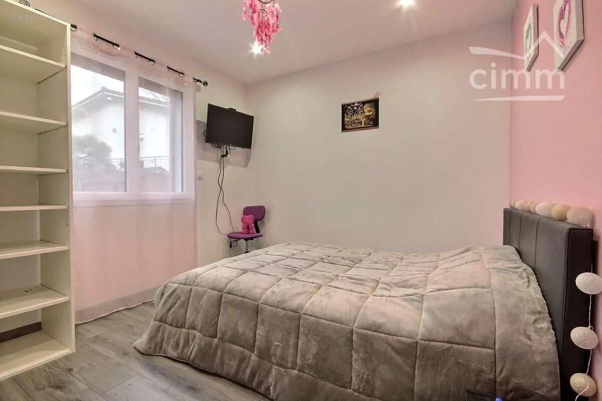 Maison à MONTBONNOT-SAINT-MARTIN