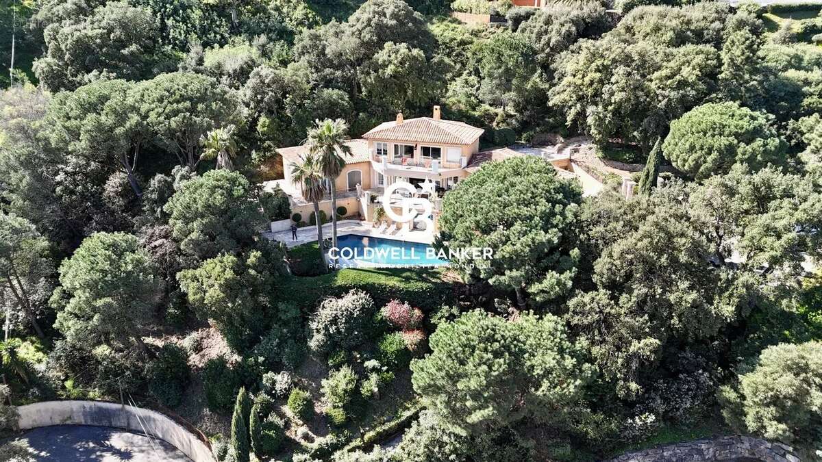 Maison à CAVALAIRE-SUR-MER