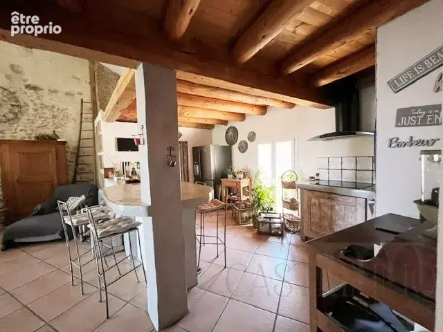 Maison 291 m² à Saint-Hilaire-De-Beauvoir  - photo 2