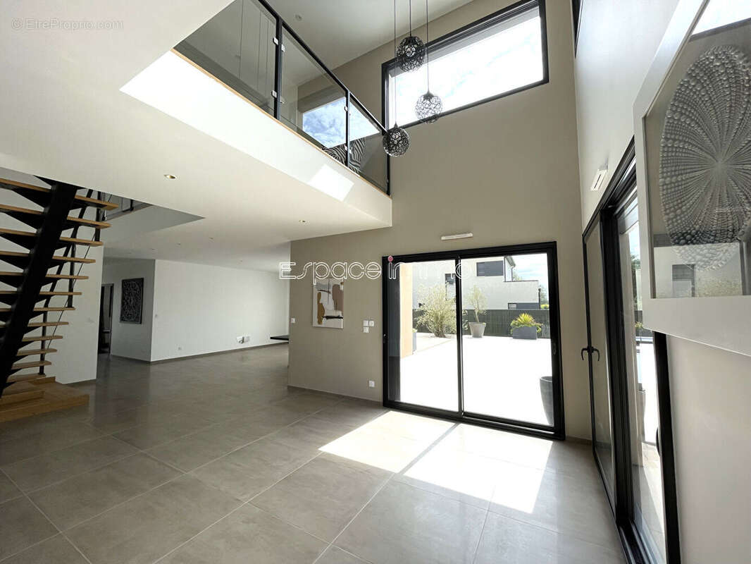 Maison à ISNEAUVILLE