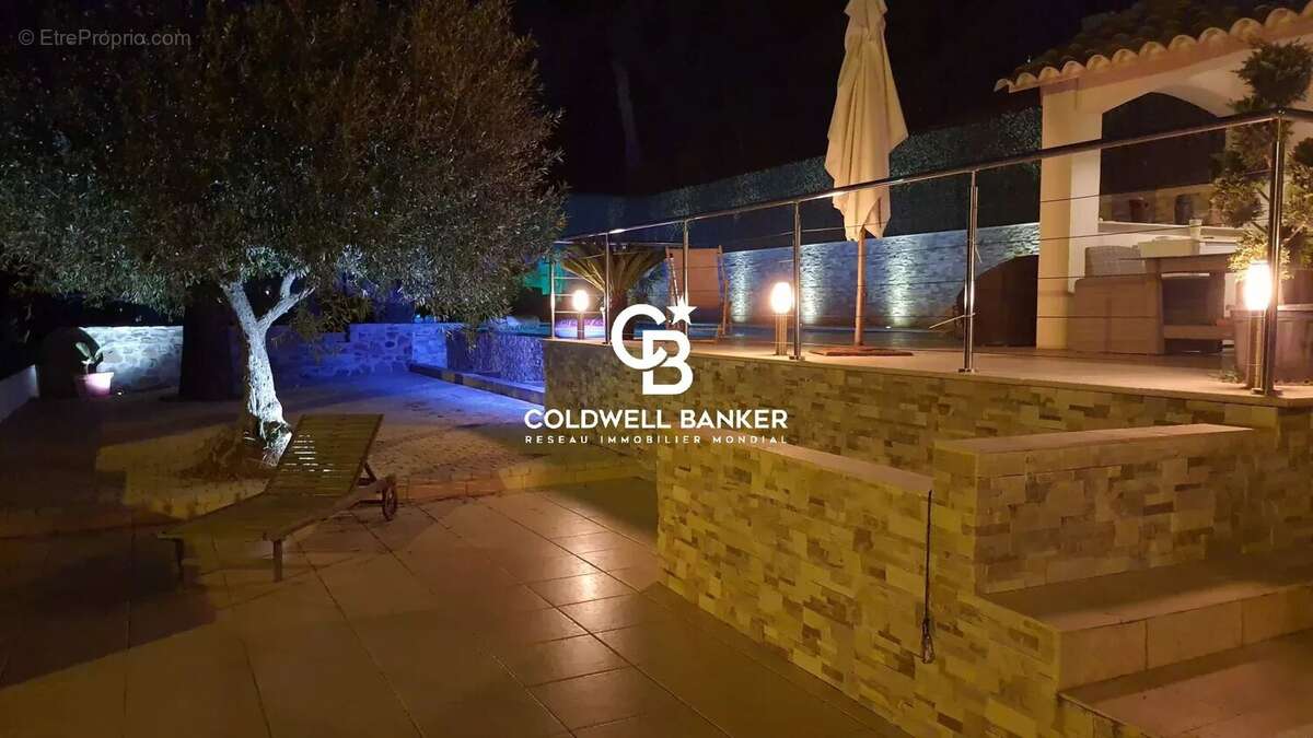 Maison à SAINT-RAPHAEL